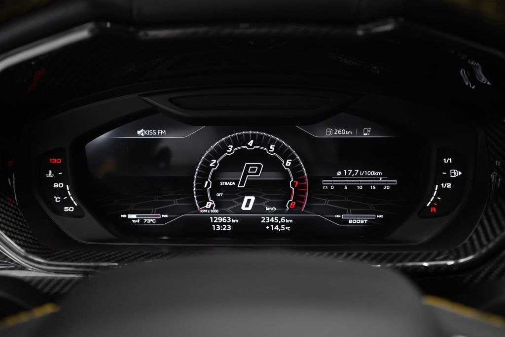 Urus 4.0 V8 S YELLOW/BLACK YELLOW PANO B&O - Bild 29