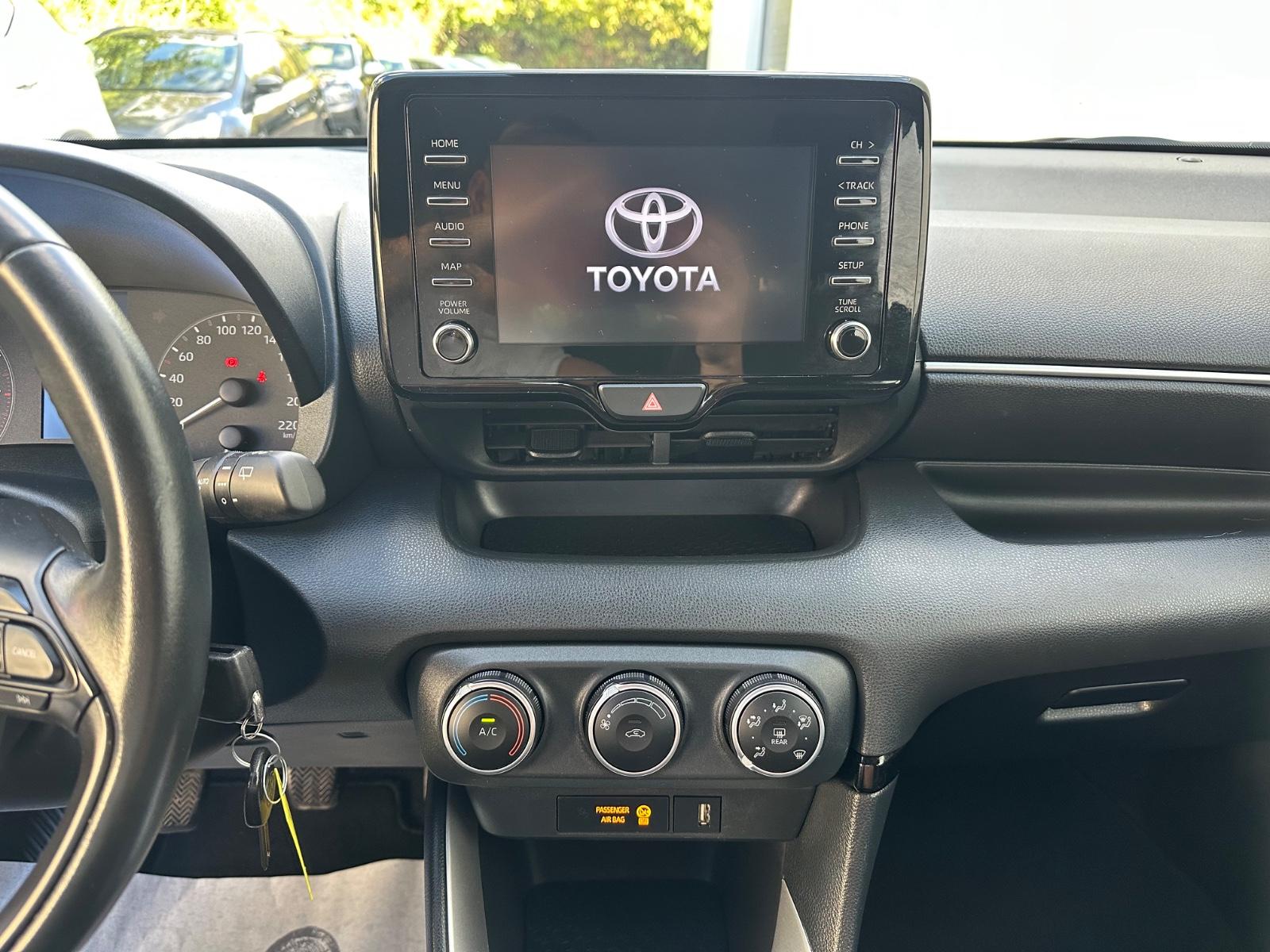 Toyota Yaris Comfort/KLIMA/GJR/KAM/TÜV NEU/ACC/FREISPRE