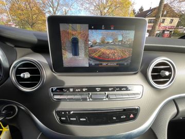Fahrzeugabbildung Mercedes-Benz V 250d Kompakt AMG*360°Kam*2xEl.Tür*Burmester*