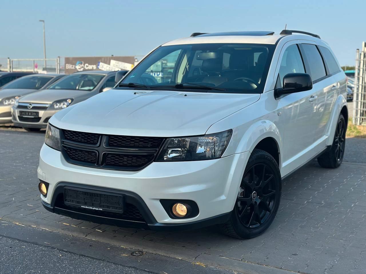 Fiat Freemont Black Code AWD AUTOMATIK*7 SITZE