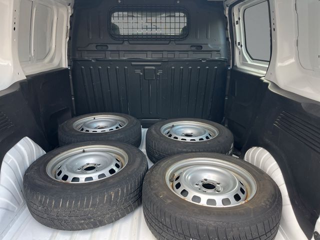 Opel Combo E Cargo Selection – Bild 10