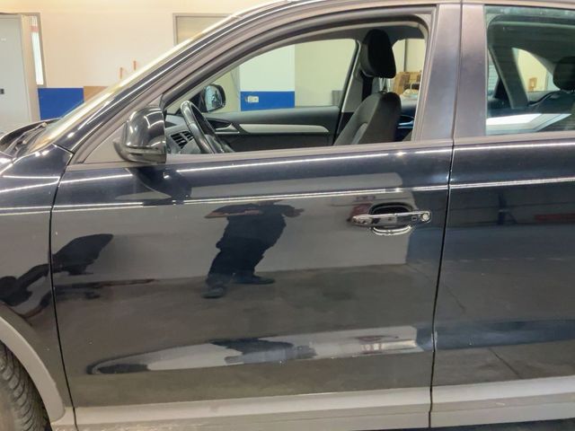 AUDI Q3 2.0 TDI quattro -