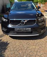 Volvo XC40 T3 -MOMENTUM 6Gang Schaltgetriebe  - Volvo XC40 von privat