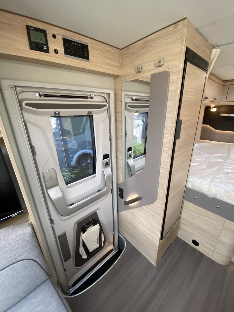 Fahrzeugabbildung Knaus Van TI PLUS PLATINUM SELECTION 700 LF Allrad,AHK