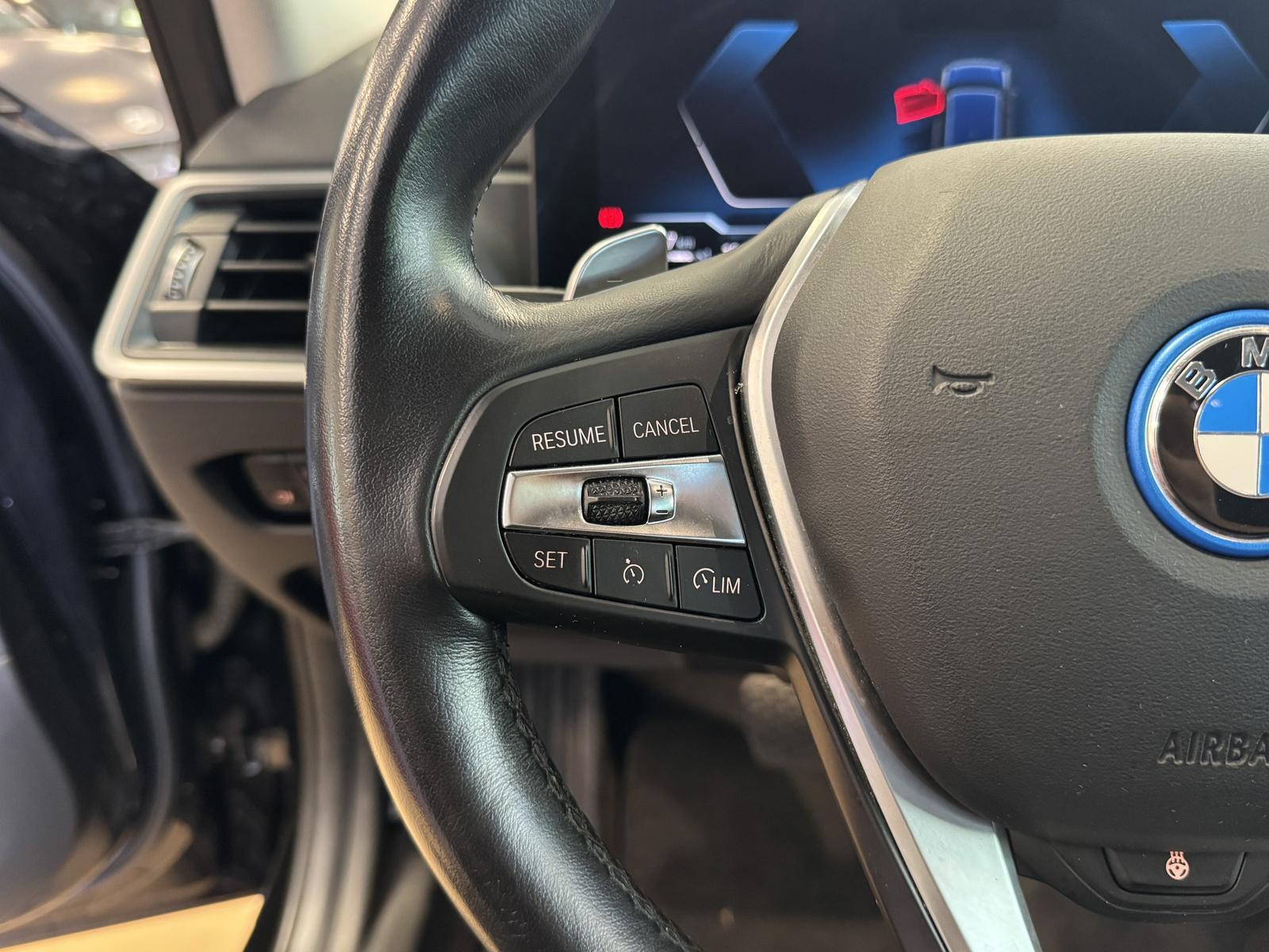 BMW 330 Plug-In*AHK*Live Cockpit Plus*Tempo*SHZ*Navi, миниатюра 17