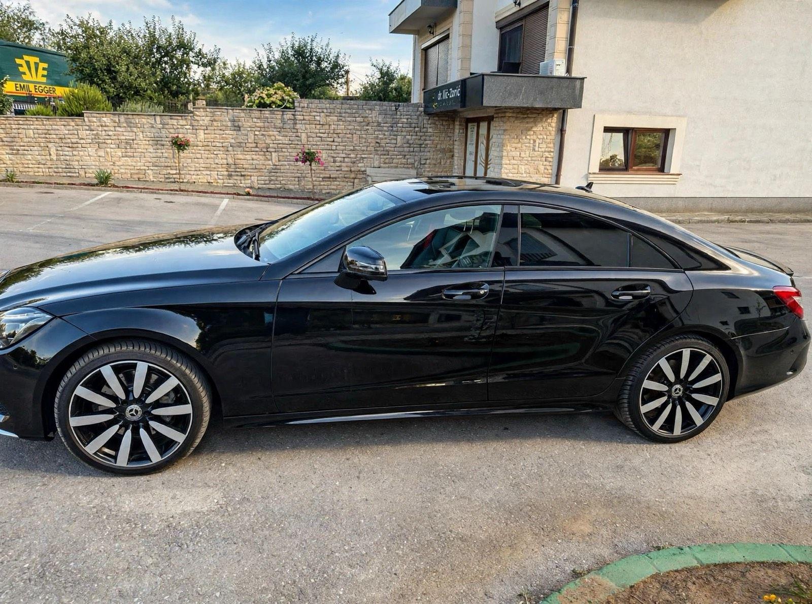 Mercedes-Benz 350