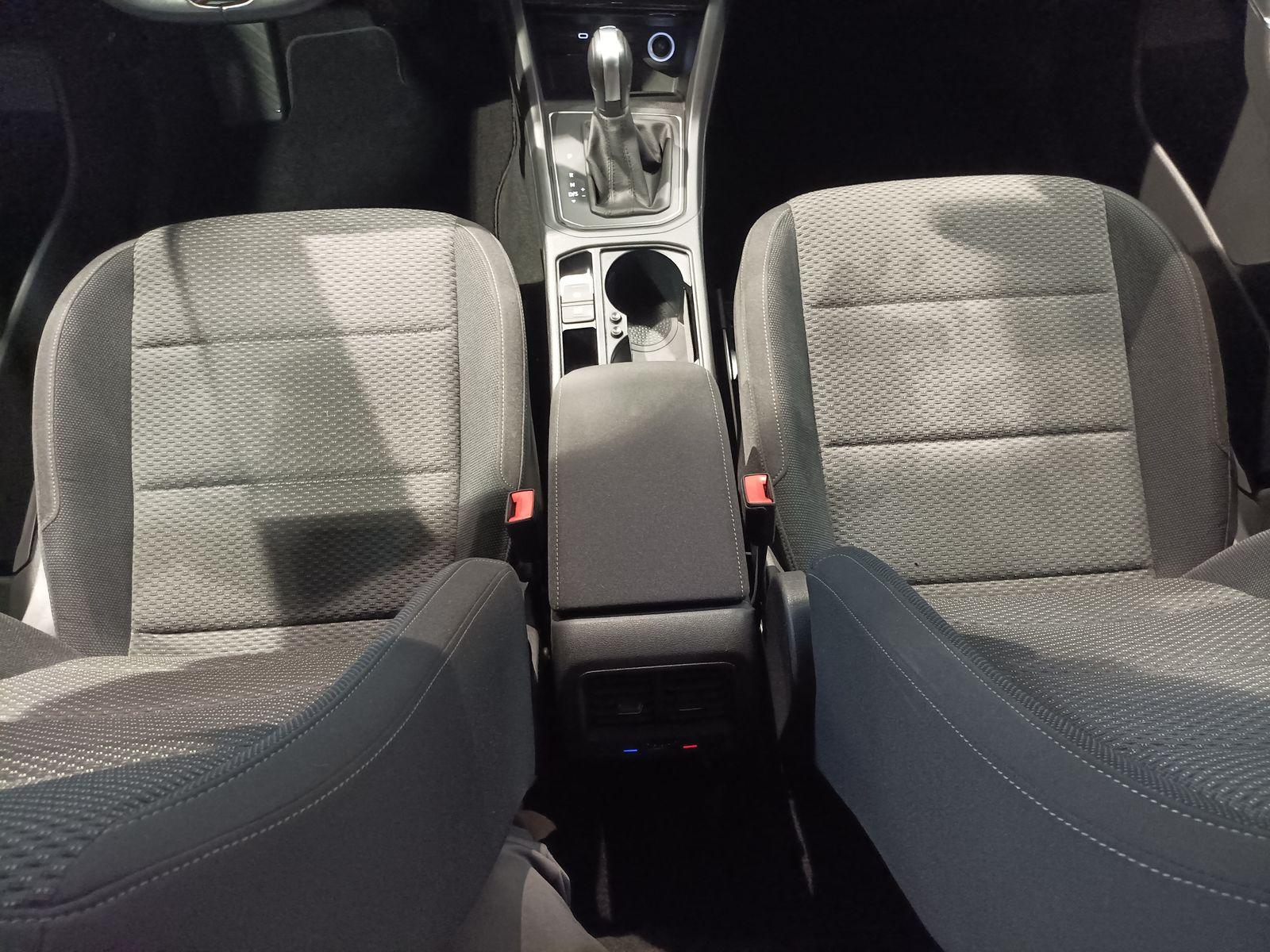 Volkswagen Touran 1.5 TSI Comfortl. App ParkPilot Sitzheiz, миниатюра 14
