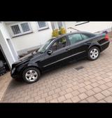 Mercedes-Benz E320 W211 Limousine - Mercedes-Benz E 320: W211