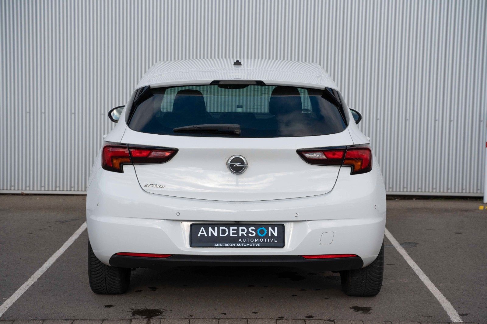 Fahrzeugabbildung Opel ASTRA K 1.2 LIM. LED KAM CARPLAY DAB