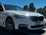 BMW 530i G30 xDrive M Sport HUD/ LED/ Harman Kardon - BMW: X