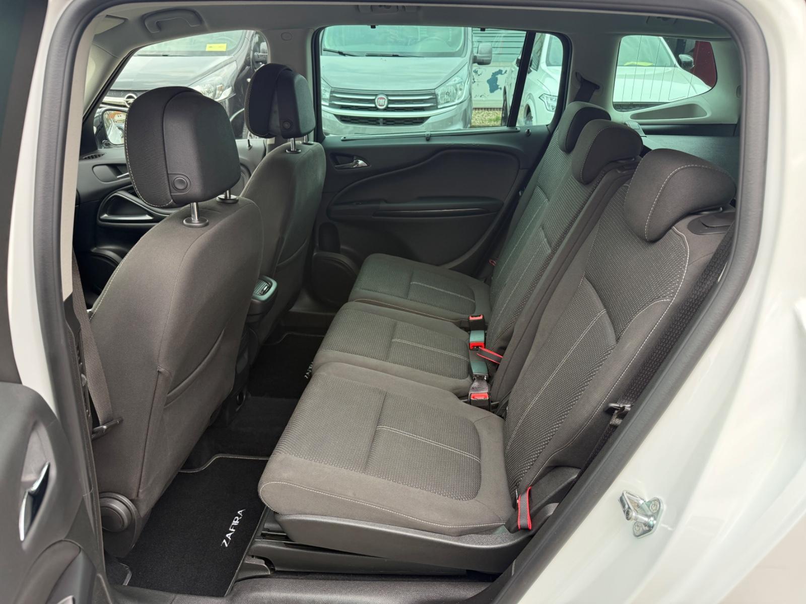 Opel Zafira Aut.7Sitzer Navi Bi-Xenon FlexFix Kamera