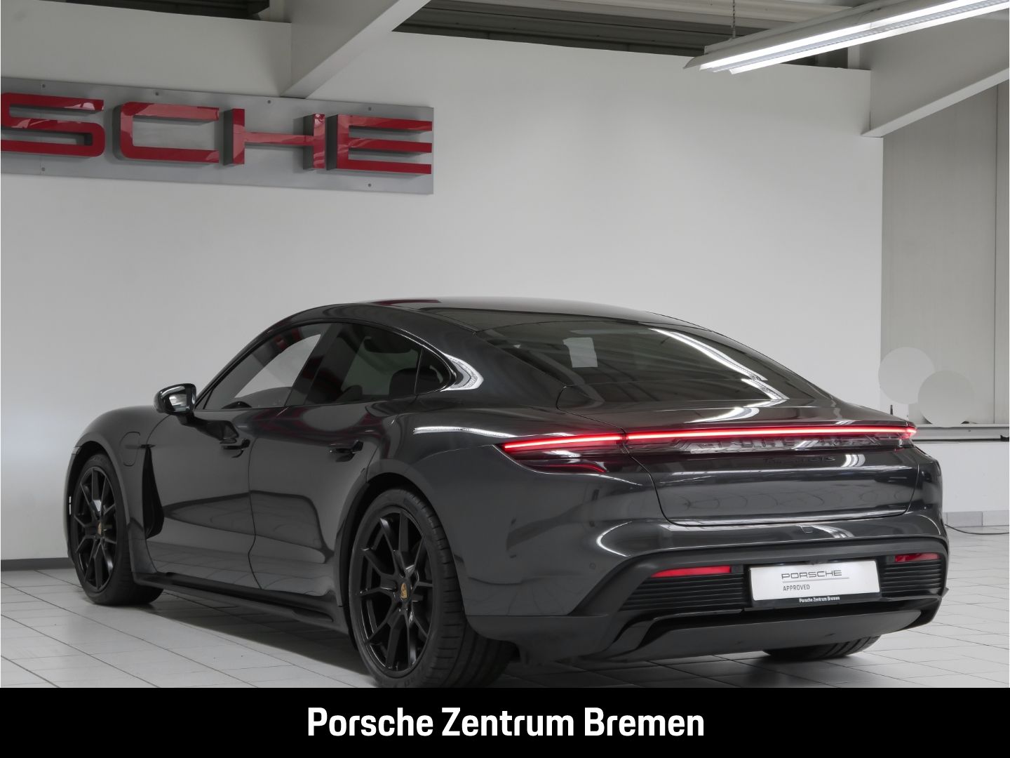 Porsche Taycan GTS Headup Bose Panorama Tempostat 21'' imagem 3
