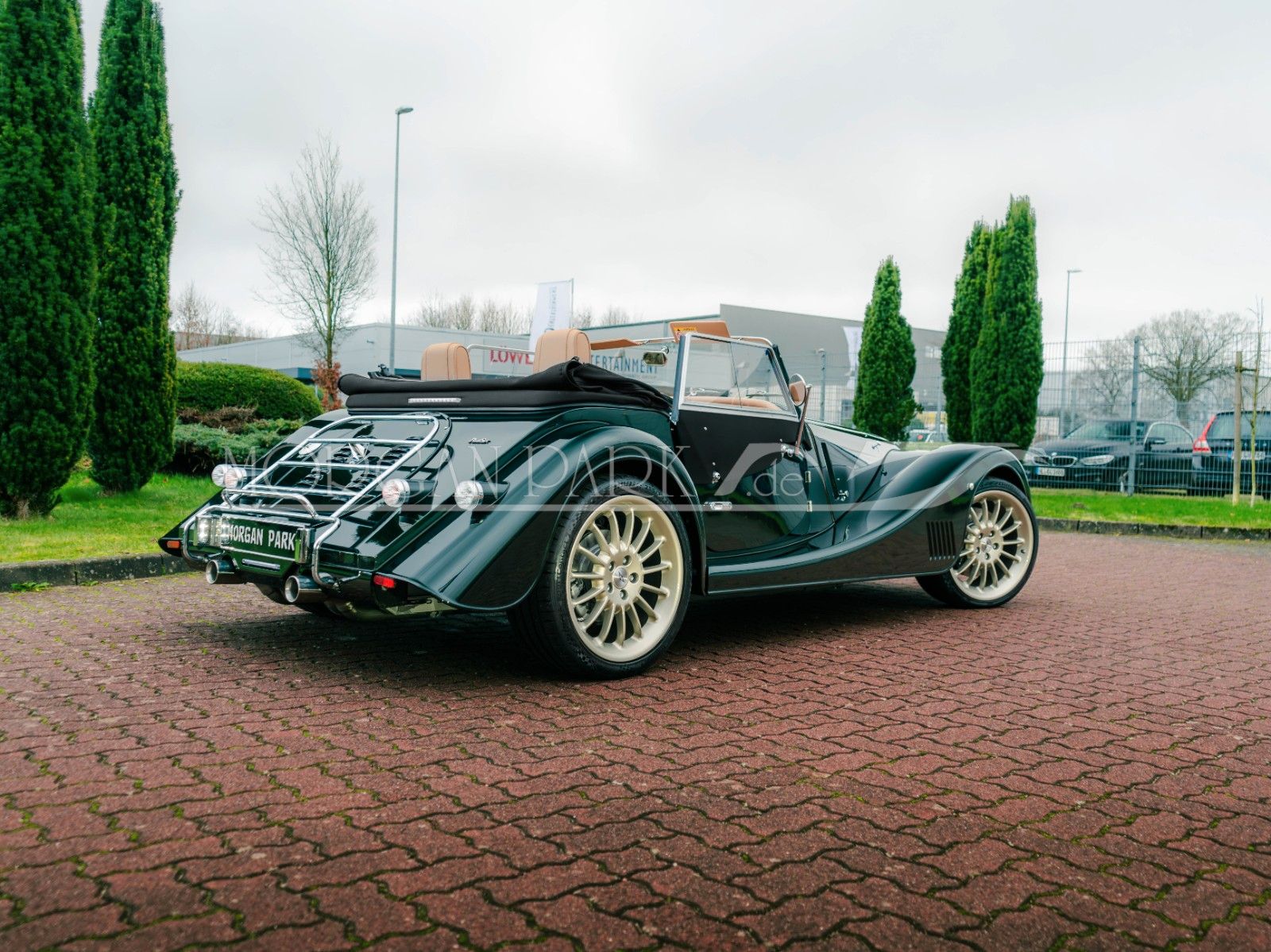 Fahrzeugabbildung Morgan Plus Six Pinnacle *1 of 30*