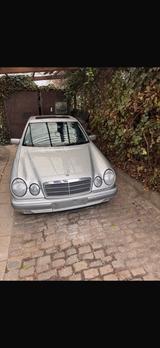 Mercedes-Benz W210 320 fahrbereit erste Hand - Mercedes-Benz 320: 320e