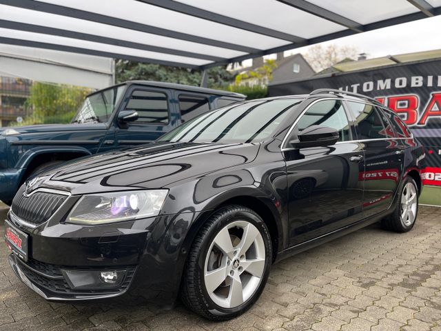 Skoda Octavia Combi Elegance*NAVI*XENON*PANORAMA*SHZ