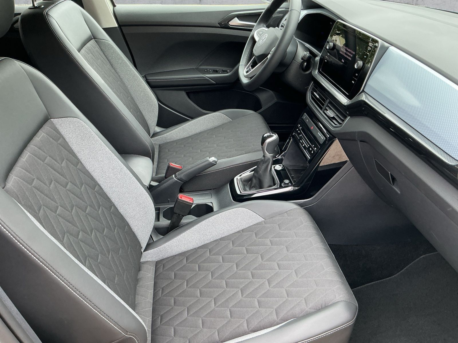 Volkswagen T-Cross - Bild 13