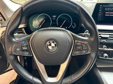 BMW 520 - 12