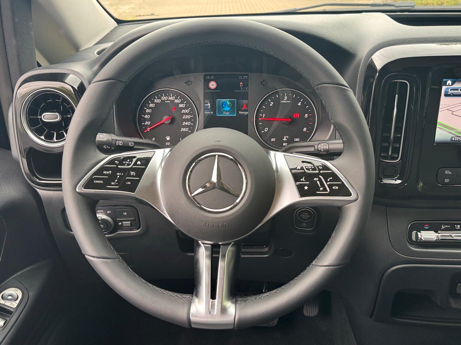 Mercedes-Benz Vito 116 CDI Tourer lang Autom LED Klima Navi 2x