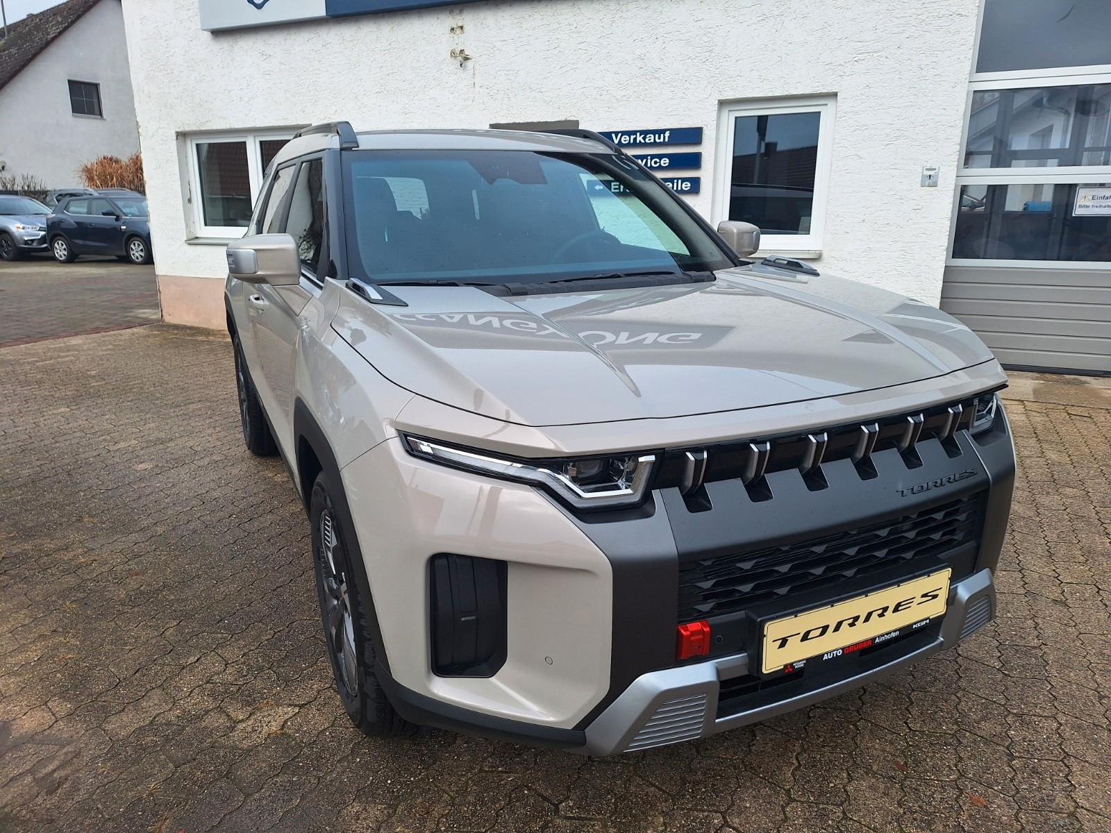 KGM Torres Hybrid 1.5 Essential AT*NAVI*KAMERA*LM*