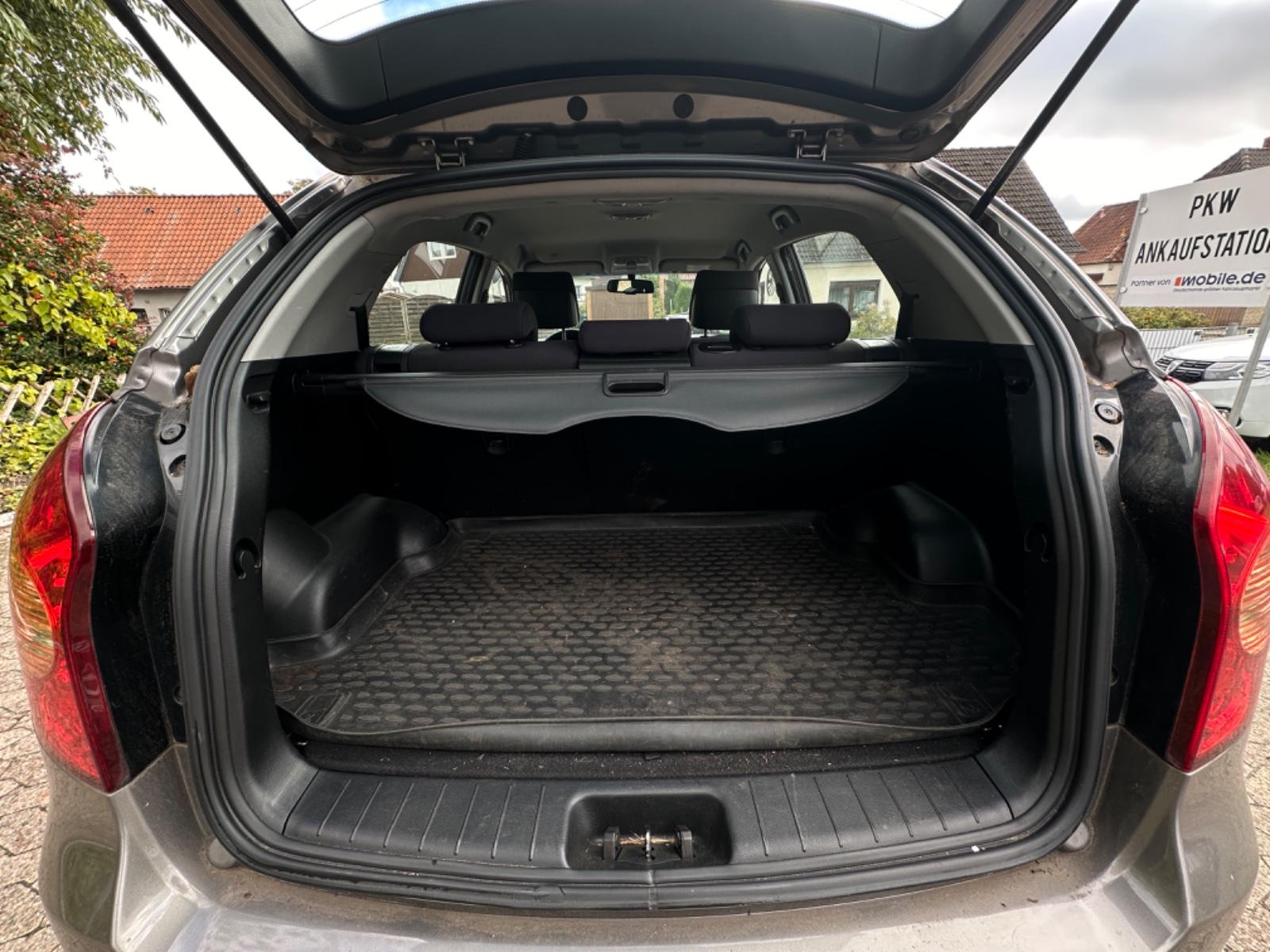 SsangYong Korando 2012 — photo 6