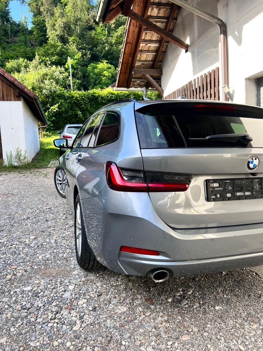 BMW 3 Series i Touring Auto, миниатюра 5