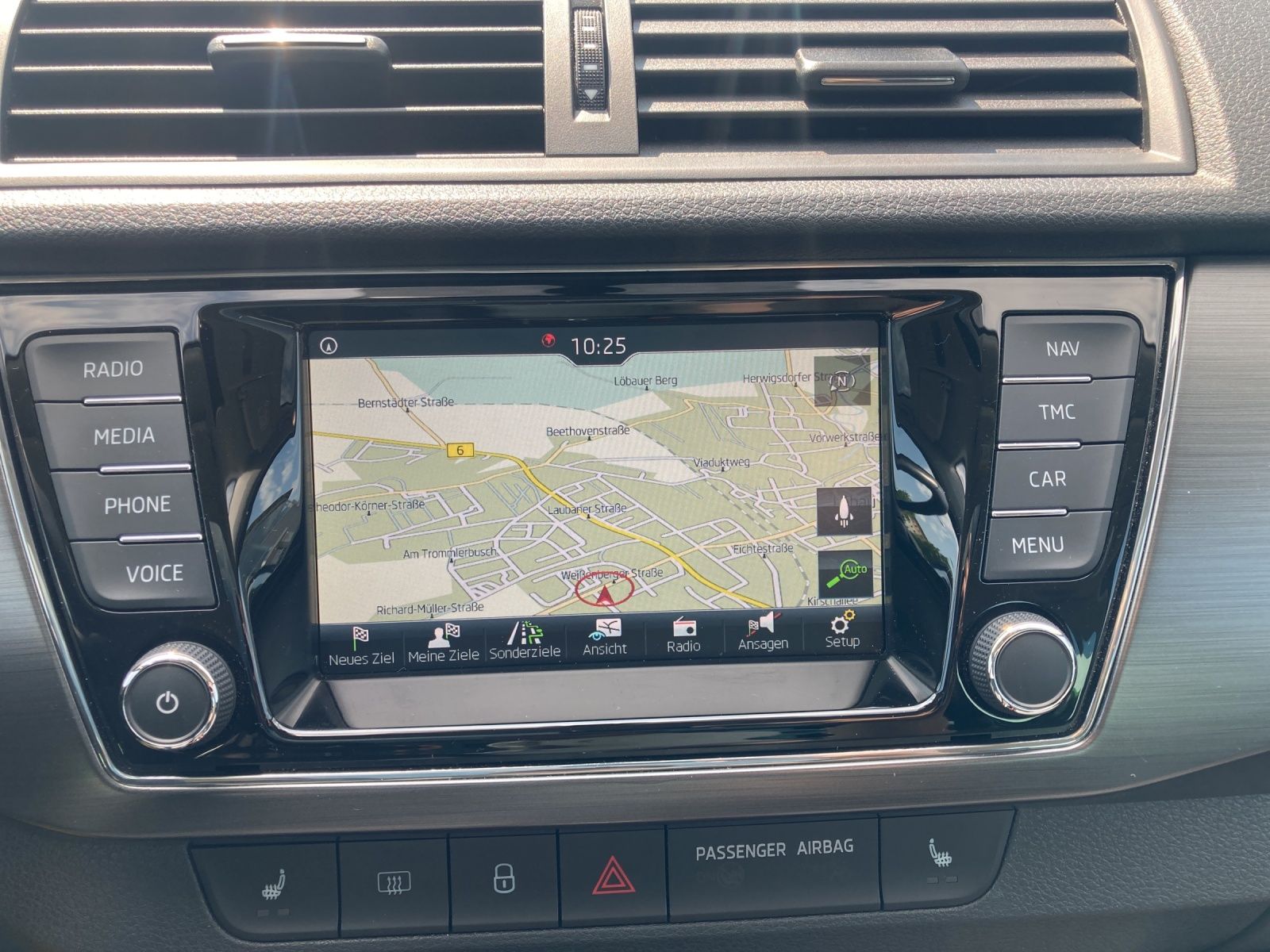 Fahrzeugabbildung SKODA Fabia TSI Drive 125 Best-Of Navi Pano Climatroni