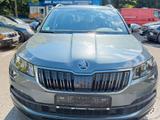 Skoda Karoq Ambition 1,5TSI DSG Navi Tempomat AHK - Skoda Karoq Gebrauchtwagen in Bremen