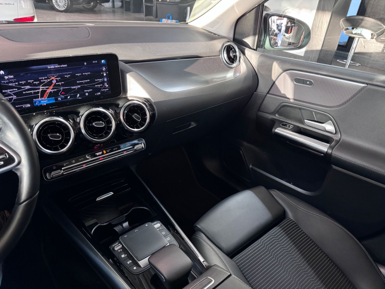 Mercedes-Benz B 180*PROGRESSIVE*AHK*KAMERA*LED*MBUX*BUSINESS* foto 17