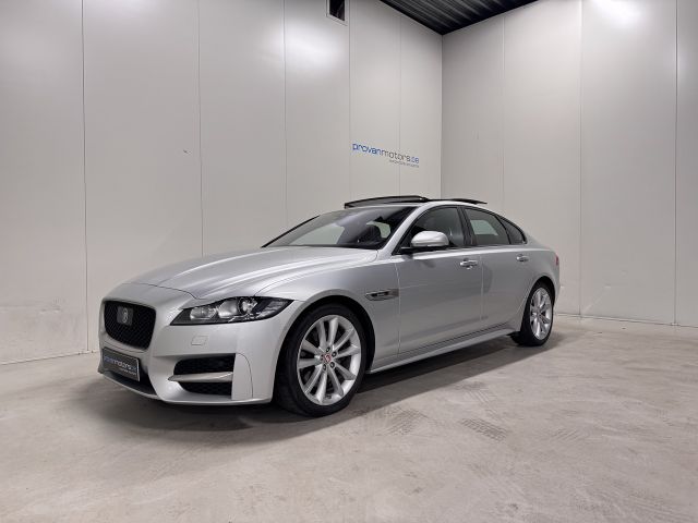 Jaguar XF 3.0d Autom. - R-Dynamic - Pano - Topstaat!1St