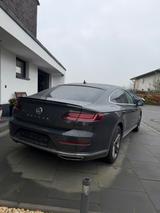 Volkswagen Arteon 2.0 TSI OPF DSG R-Line R-Line - gebrauchte VW Arteon aus dem Jahr 2020