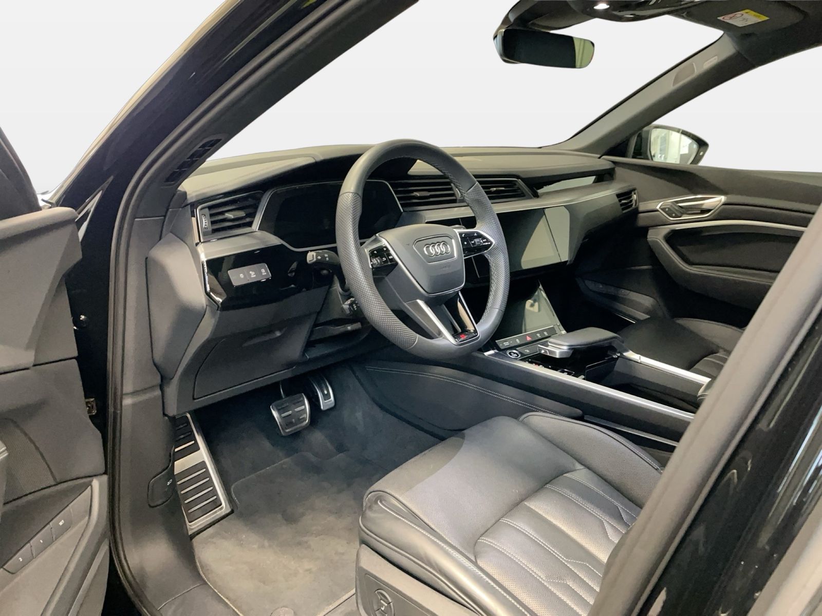 Audi Q8 e-tron - Bild 8