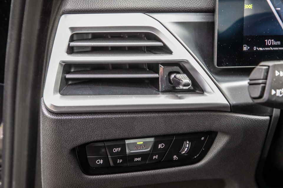 BMW 318 - Bild 10