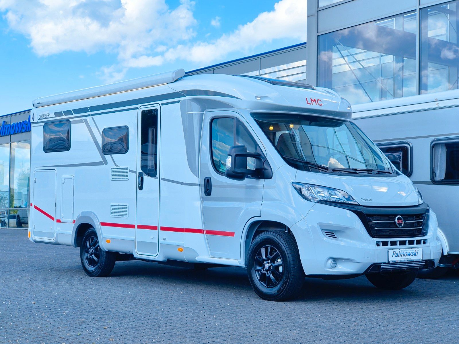 Fahrzeugabbildung LMC Cruiser V 646 G - JETZT 15.749 € SPAREN -