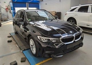 BMW 318d/Aut/LCPProf/Navi/LED/SportStz/St&Go/KomfZg