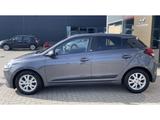 Hyundai i20 blue Passion TURBO BLUE *Bluetooth *Lenkradh - Hyundai i20 mit Benzin-Antrieb: Grau