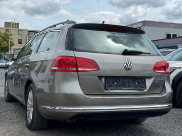 Volkswagen Passat Variant - 4