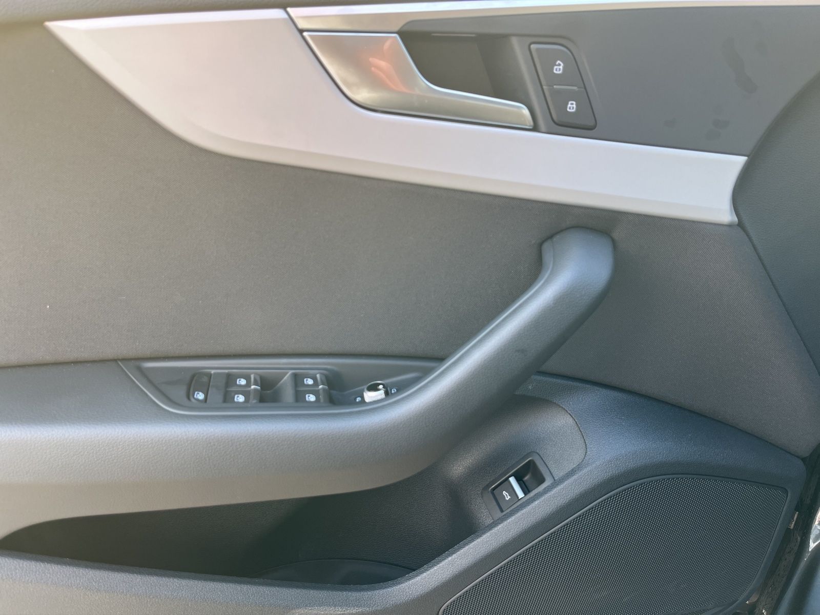 Audi A4 - Bild 14
