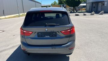 BMW 218 - 2