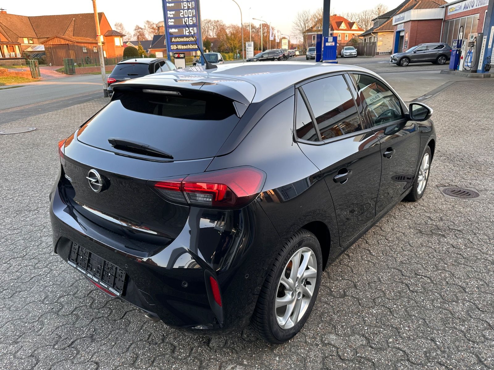 Fahrzeugabbildung Opel Corsa 1.2 Turbo GS Line LED/Kamera/GJR/GRA/SHZG
