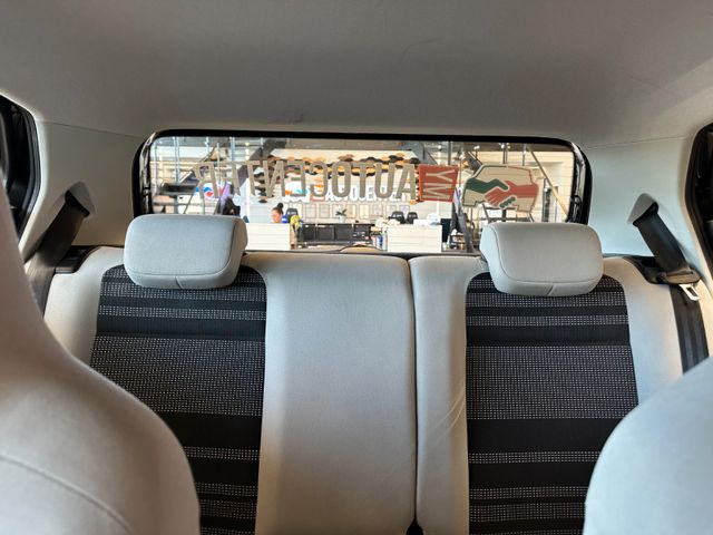 MYAUTOCENTER – Gebraucht- und Jahreswagen mit Werkstattservice in Pfaffenhofen Seat Mii Style Salsa *NAVI*PDC*KLIMA*SportLenkrad*