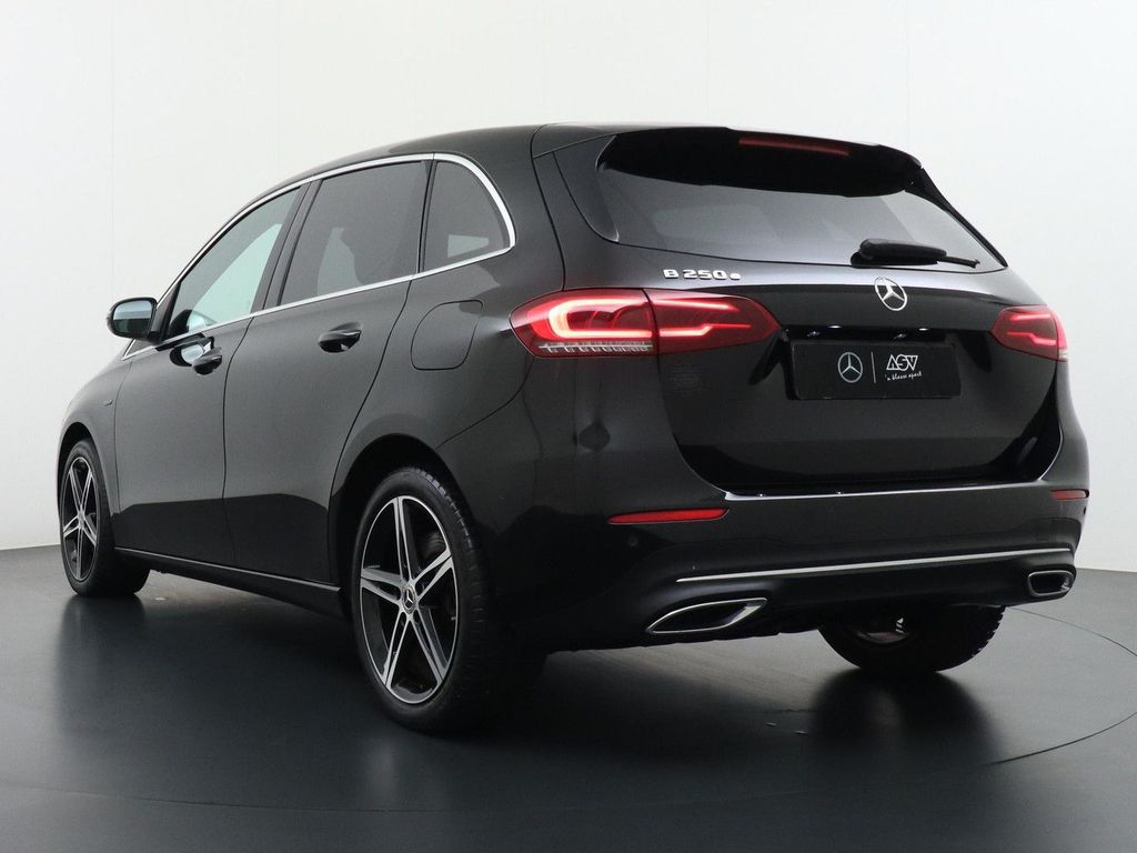 Mercedes-Benz B 250 B 250e Luxury | Sfeerverlichting | Achteru