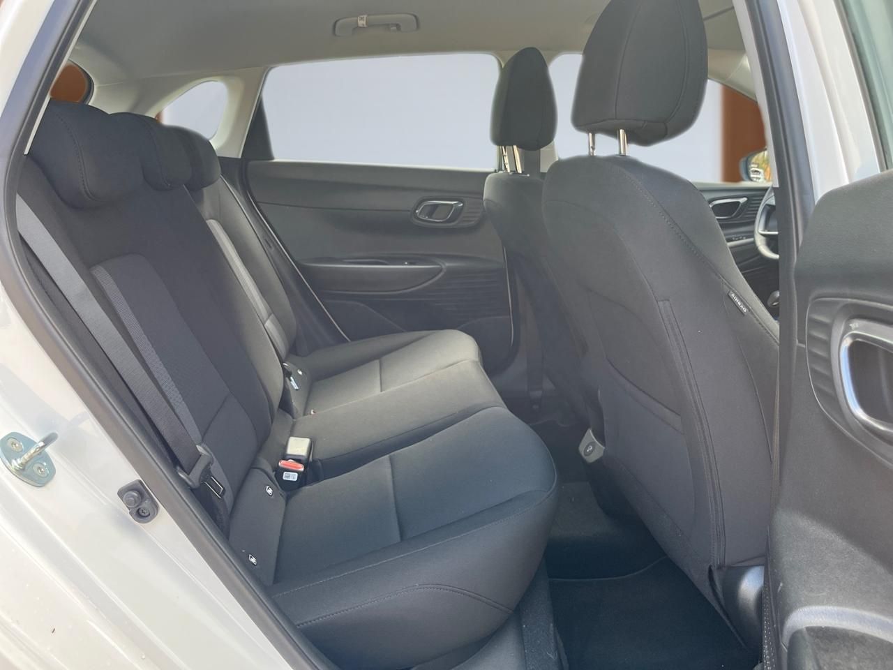 Fahrzeugabbildung Hyundai i20 TREND Fernlichtass. Kam. LM Navi PDC SHZ