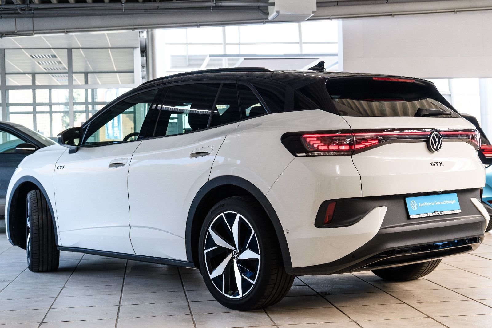 Fahrzeugabbildung Volkswagen ID.4 GTX 4Motion IQ-LED+360°KAM+E-HECK+WÄPU+APP