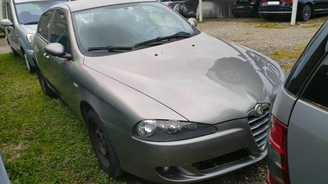 Alfa Romeo ALFA ROMEO 147 1.6 16V TS 105CV 5 Porte