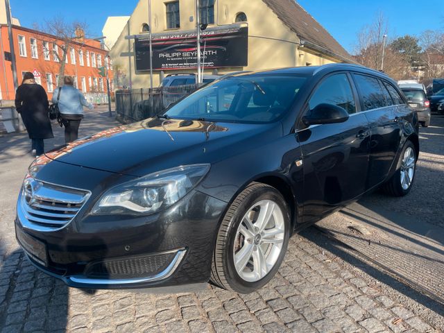 Opel INSIGNIA A 4x4*KAMERA*NAVI*PDC*18'*