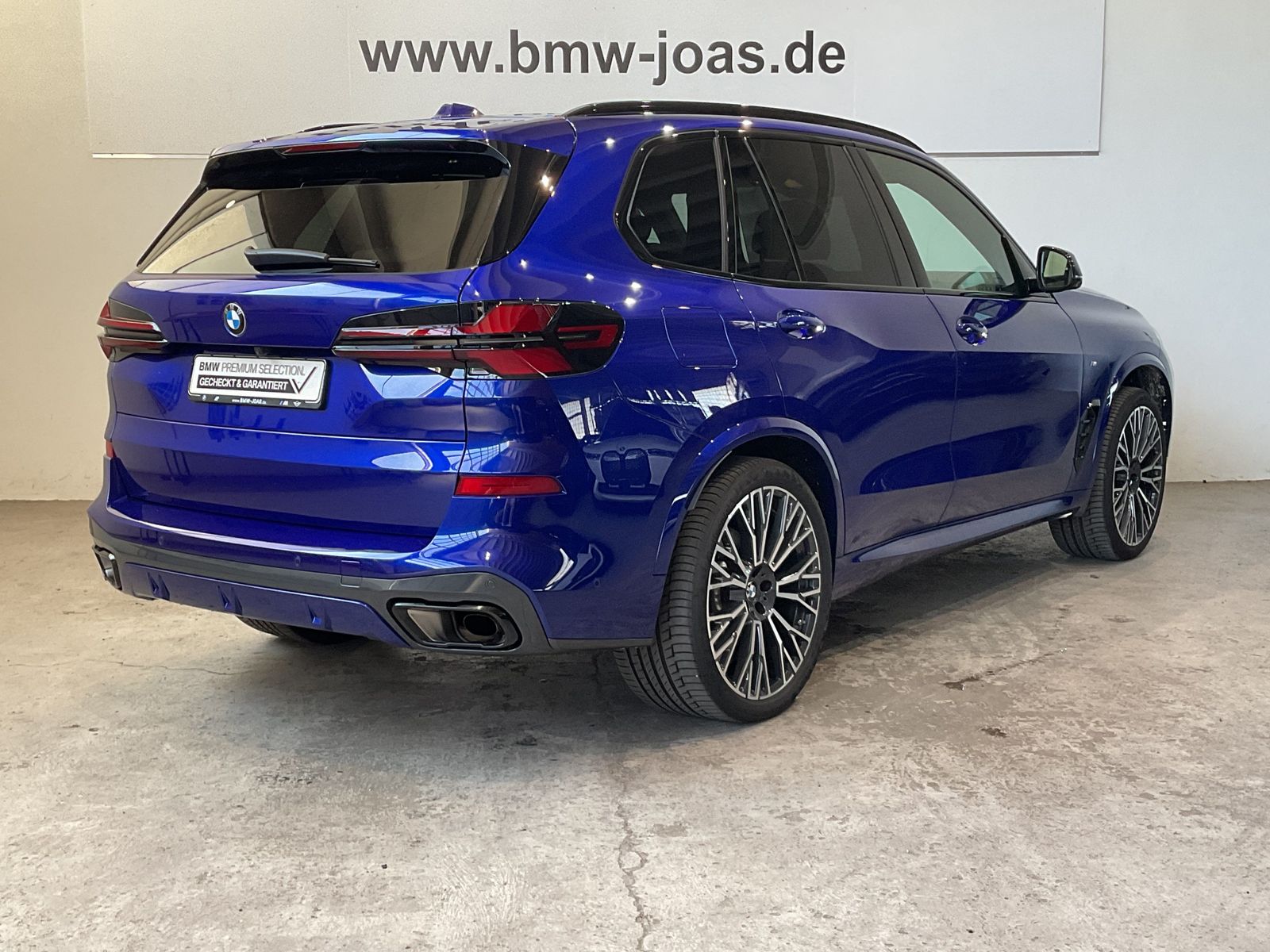 Fahrzeugeinzelansicht 18 Fahrzeugabbildung BMW X5 xDrive40d Aktivlenkung, Sitzbelüftung, Standh