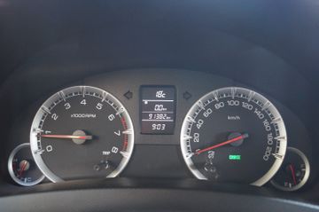 Suzuki Swift 1.2 30 Jahre KLIMA-ALU+WR.-TEMPOMAT-1.HAND