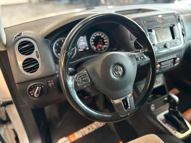 Volkswagen Tiguan Sport & Style 4Motion *2. Hand*Klima*Navi