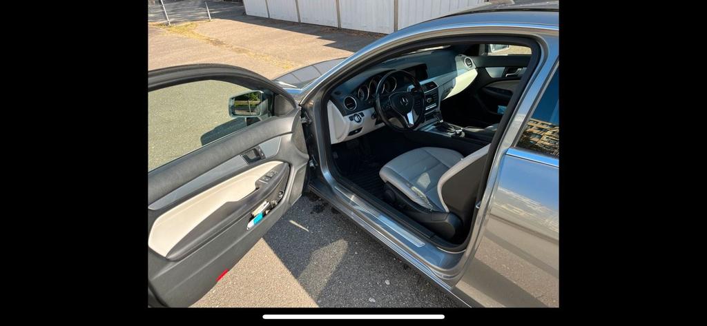 Mercedes-Benz C 350