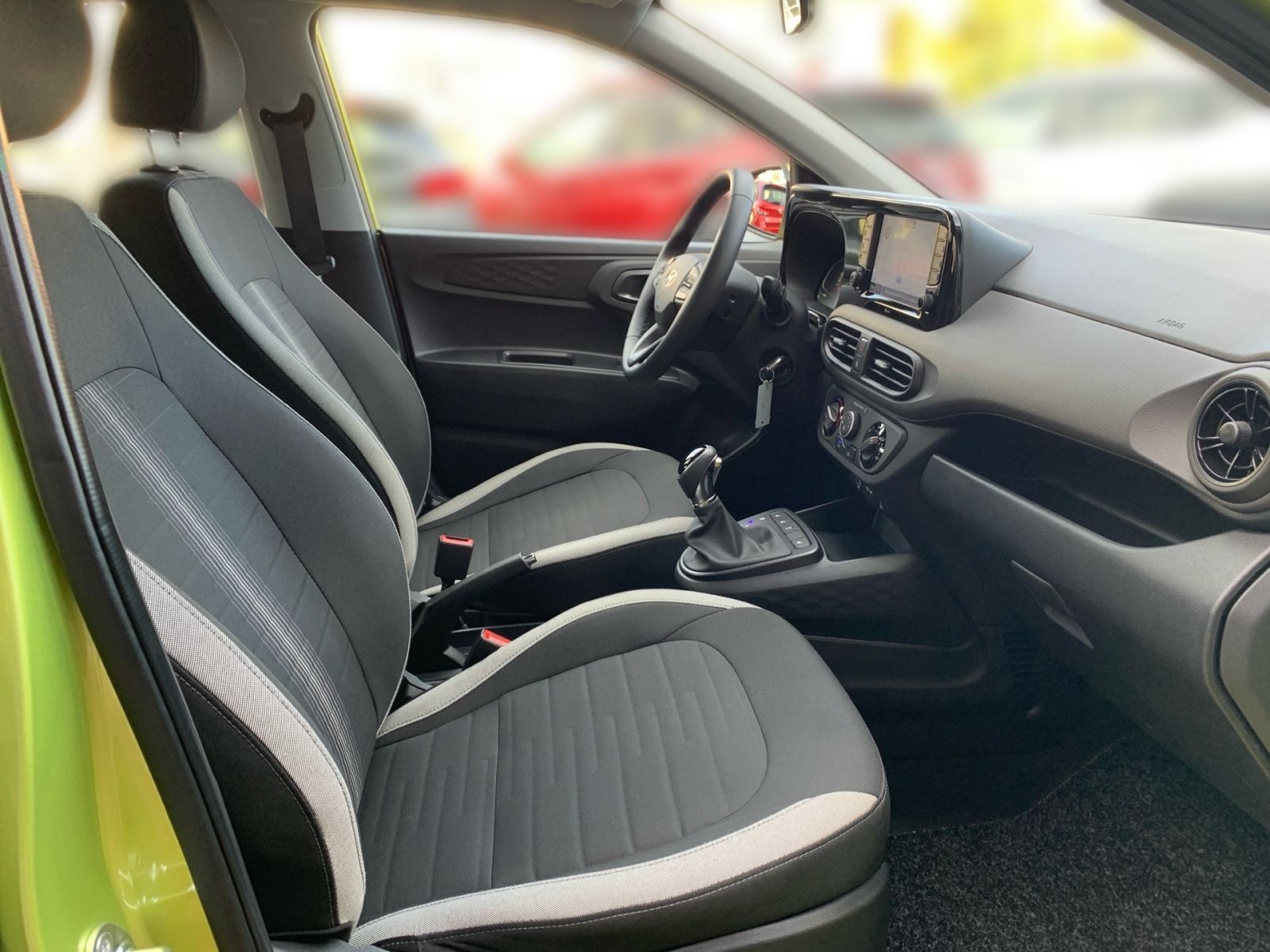 Fahrzeugabbildung Hyundai i10 Automatik 1.0 Trend Navi Kamera